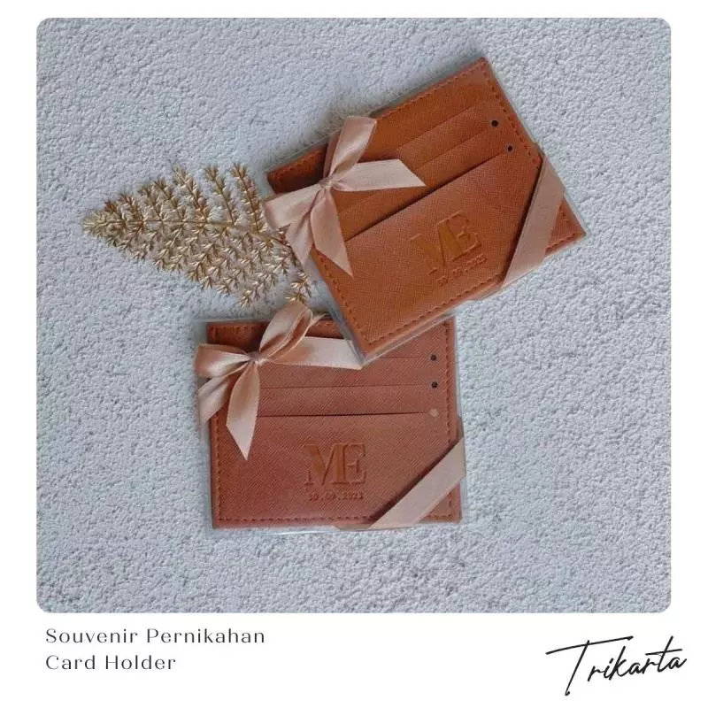 5. Souvenir Pernikahan Card Holder