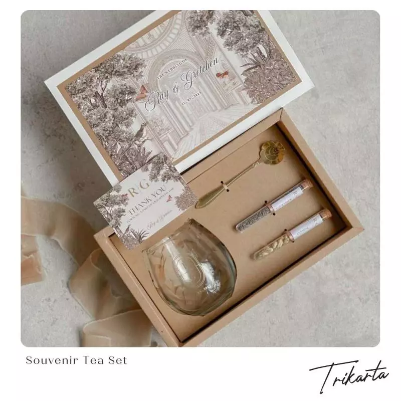 Souvenir Tea Set