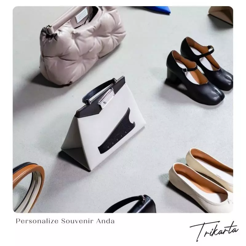 Personalize Souvenir Anda