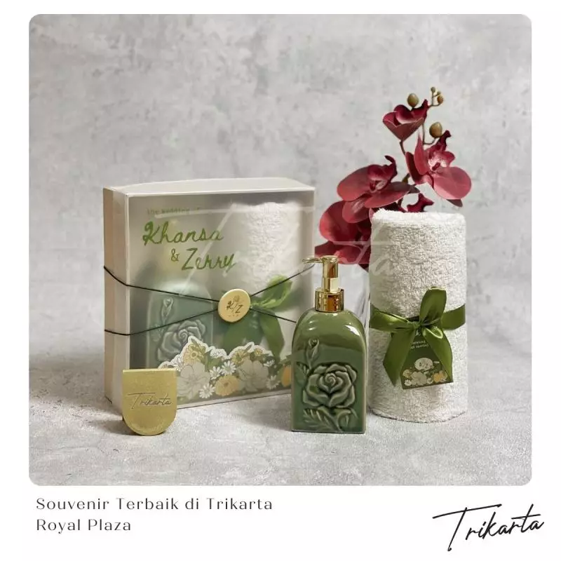 Rekomendasi Souvenir Terbaik di Trikarta Royal Plaza