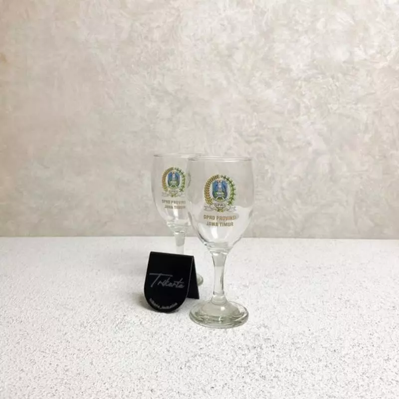 Galas Kaca Wine
