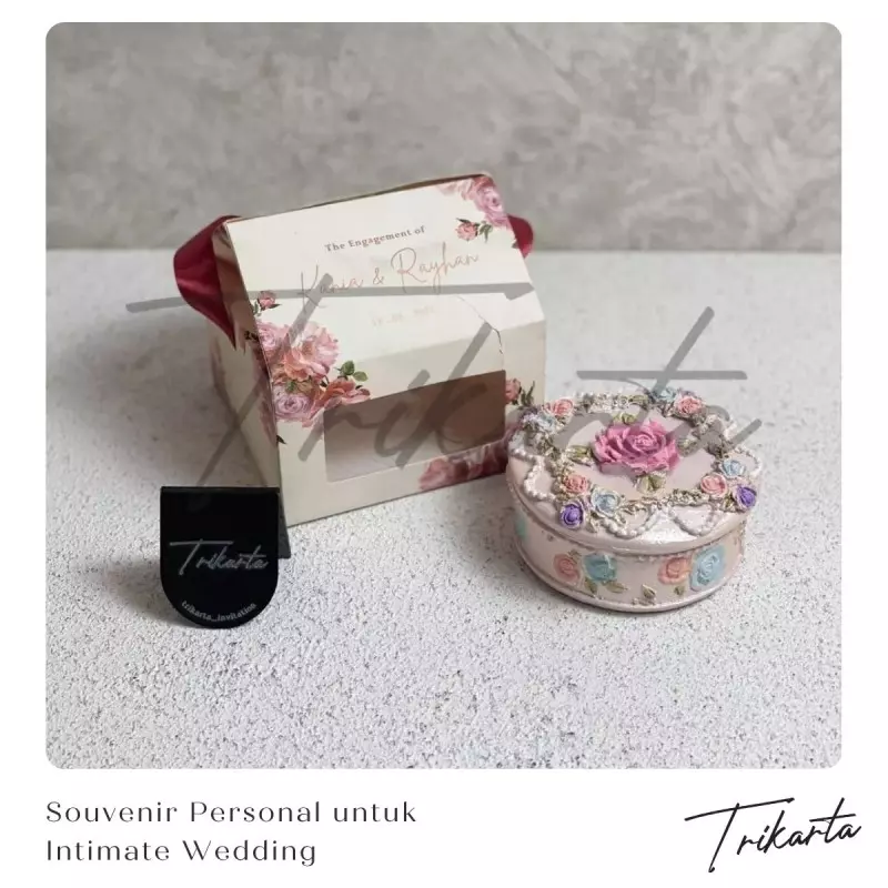 Mengapa Intimate Wedding Cocok Menggunakan Souvenir yang Lebih Personal?