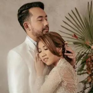 kiky saputri 18095220084