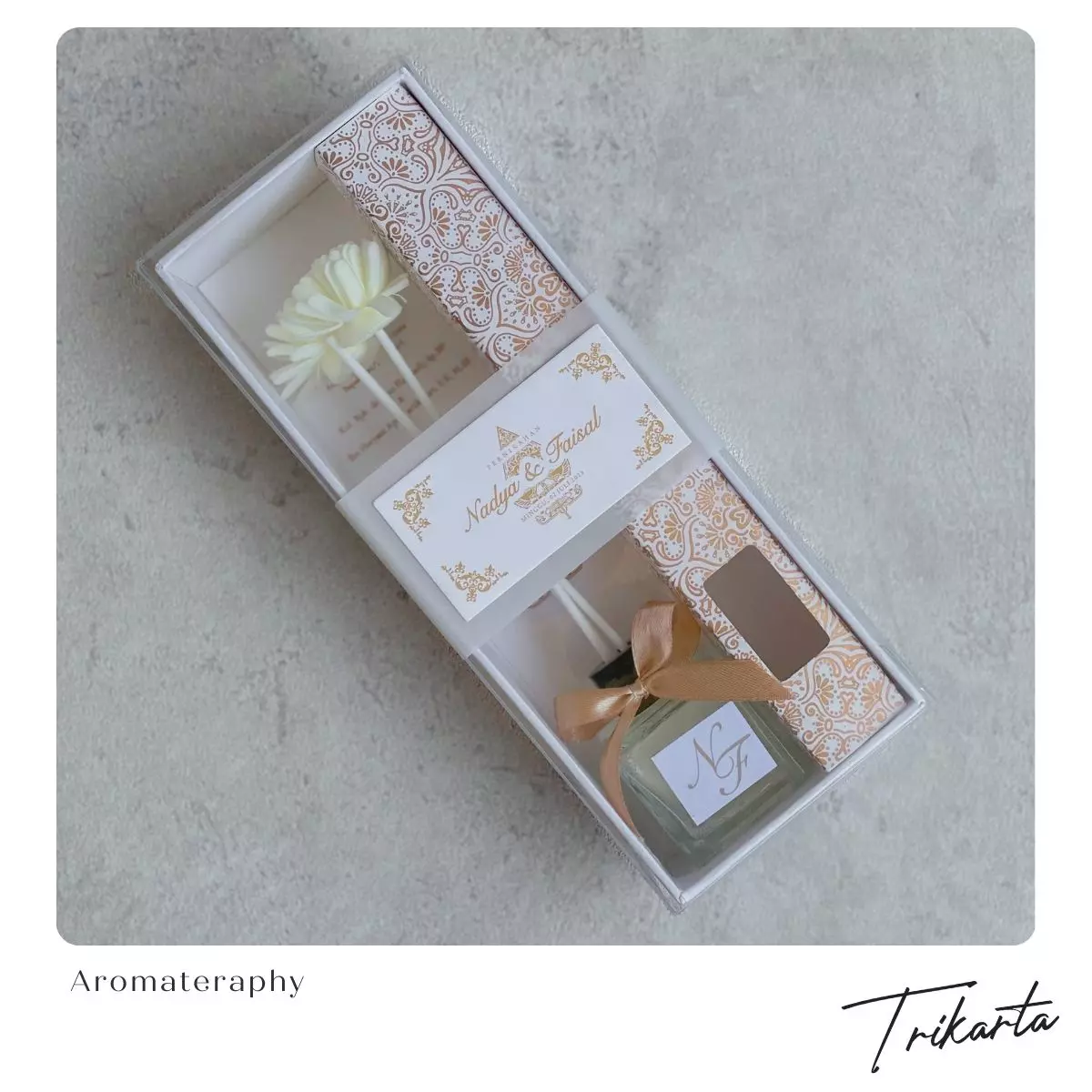  Lilin Aromaterapi dengan Label Custom