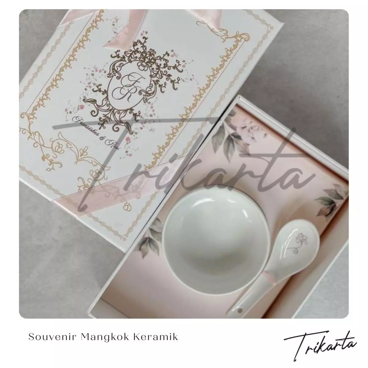 Mengapa Memilih Souvenir Mangkok Keramik?