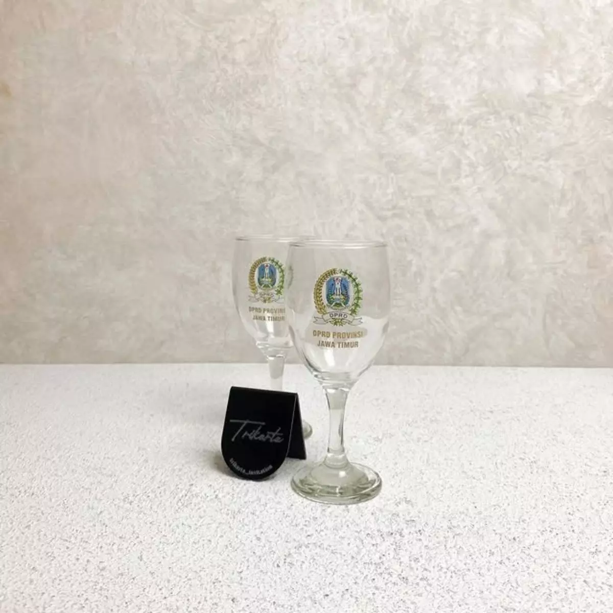 Galas Kaca Wine