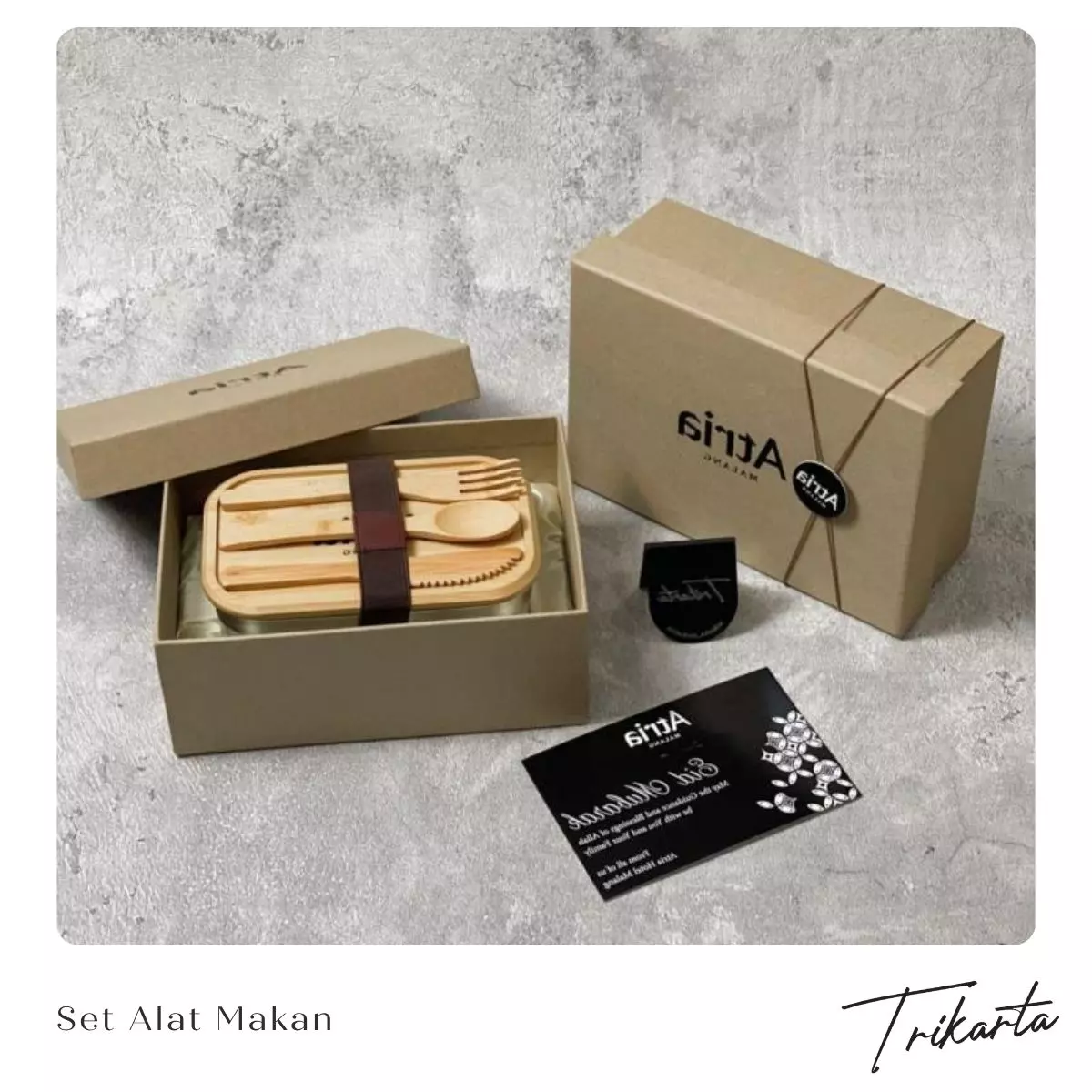 Mengapa Set Alat Makan Cocok Dijadikan Souvenir?