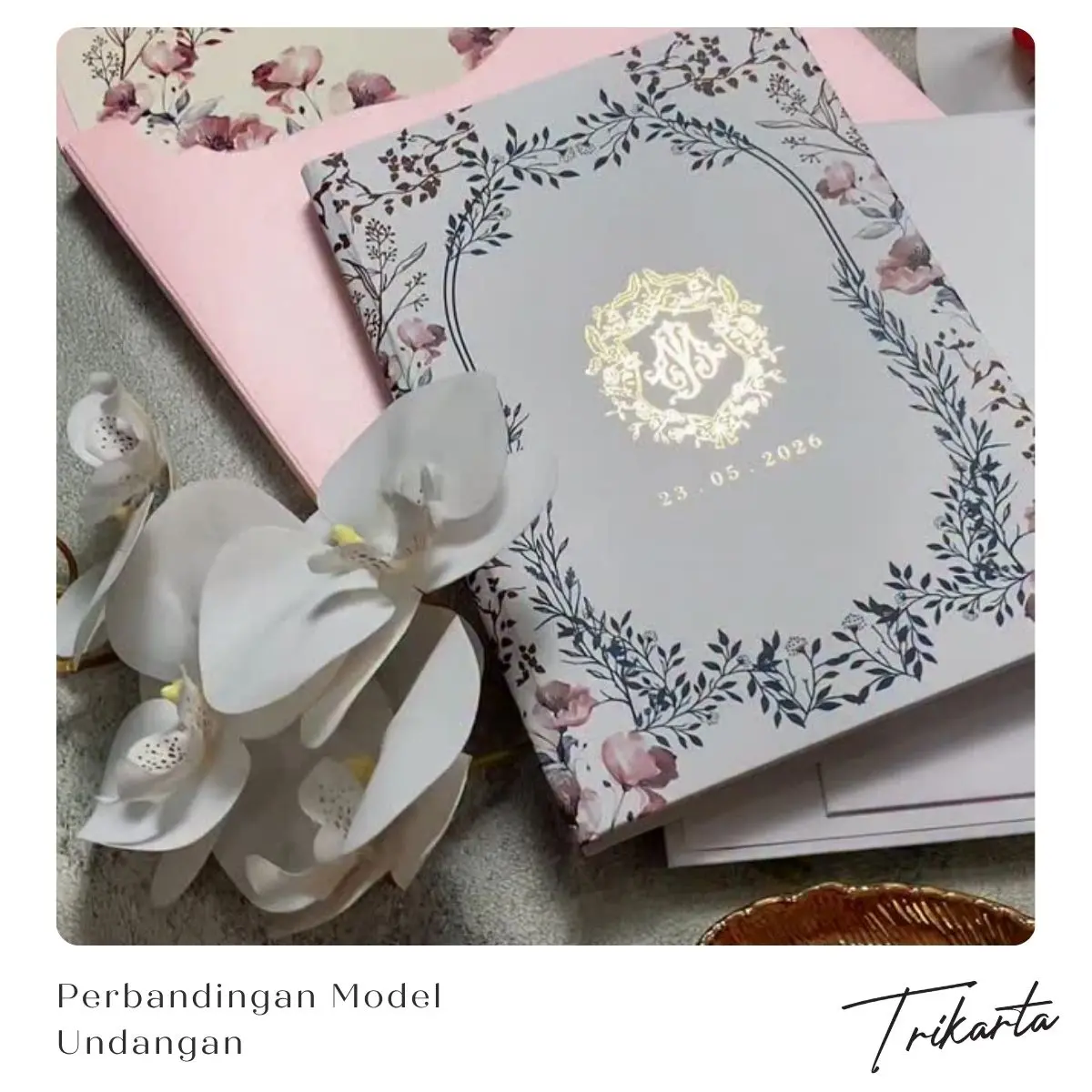 Perbandingan Undangan Lipat, Single Card, dan Box Invitation
