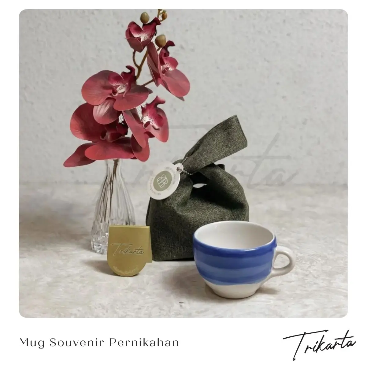Kenapa Custom Mug Cocok untuk Souvenir Pernikahan?