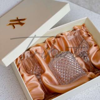 Crystal Diamond - 2 Gelas Crystal Packing Hardbox Custom Plat Akrilik