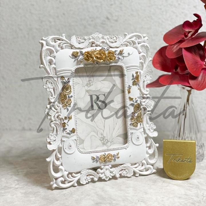 Frame White